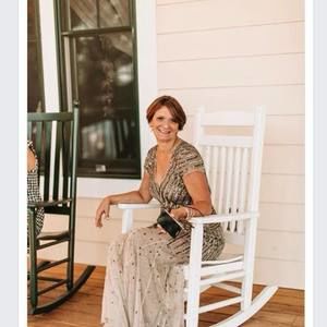 Meet your Posher, Joni